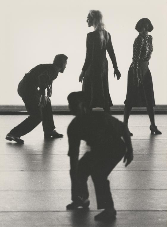 Mikhail Baryshnikov, Ruth Davidson, Olivia Maridjan-Koop, and Keith Sabado (foreground) in "Wonderland," 1989