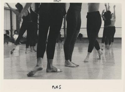 Monnaie Dance Group/Mark Morris rehearsing "L'Allegro, il Penseroso ed il Moderato" at Rue Bara Studios, 1988