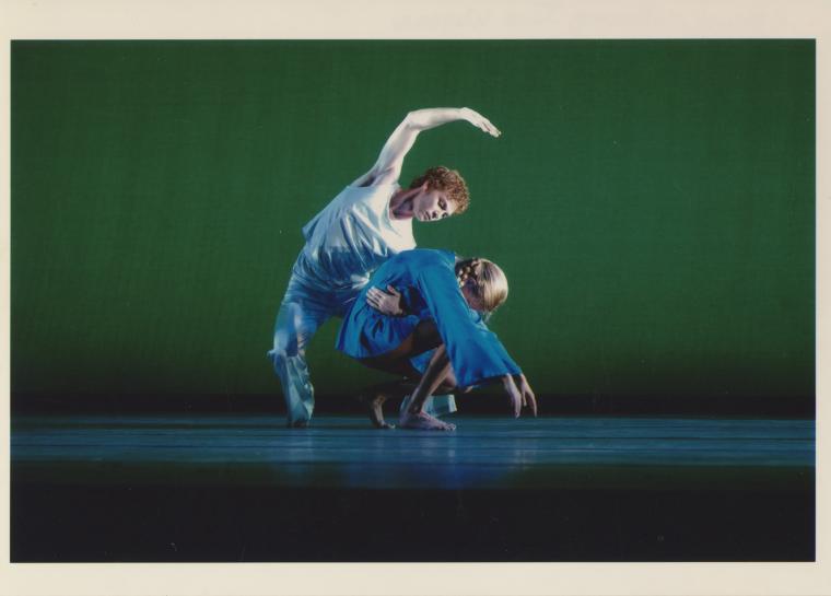 Bradon McDonald and Julie Worden in the premiere performance run of "V," 2001