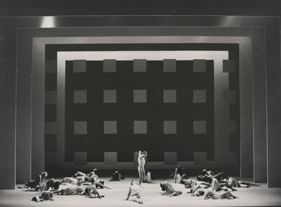 Erin Mattiessen (center) and Monnaie Dance Group/Mark Morris in the premiere performance run of " L'Allegro, il Penseroso ed il Moderato," 1988