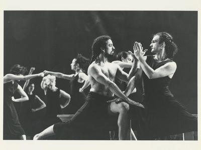 Guillermo Resto and Mark Morris in "Dido and Aeneas," 1989
