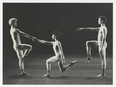 Donald Mouton, Teri Weksler, and Joachim Schlömer in "Frisson," 1988