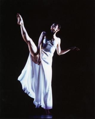 Mireille Radwan Dana in "I Don't Want to Love," 1996