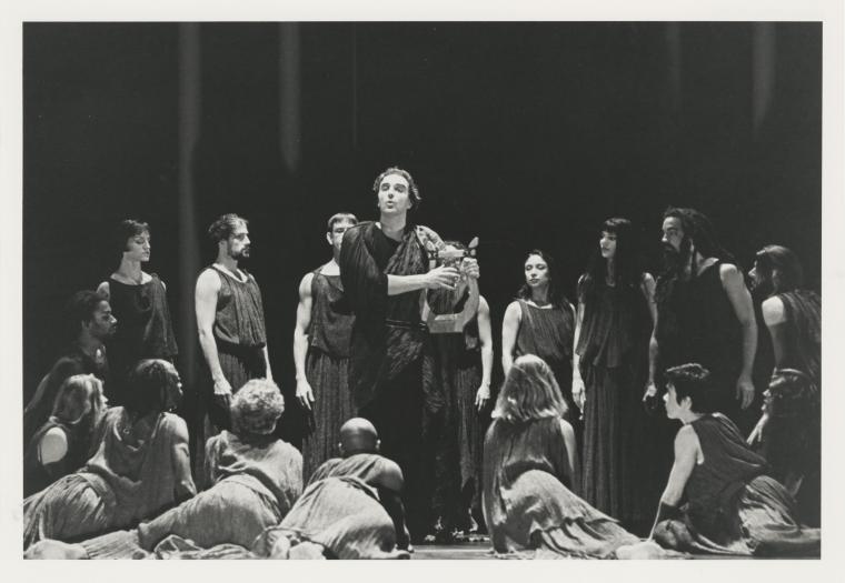 Michael Chance, as Orfeo, with the Dance Group in "Orfeo ed Euridice," 1996