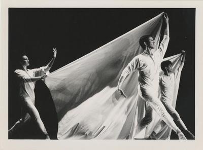 Holly Williams, Dan Joyce, and Jon Mensinger in "Soap-Powders and Detergents" from "Mythologies," 1989