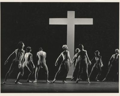 The company in the premiere performance run of "Stabat Mater," 1986