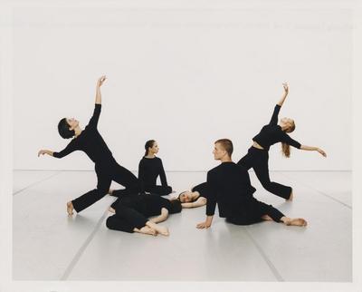 The Dance Group in "Sang-Froid," 2000