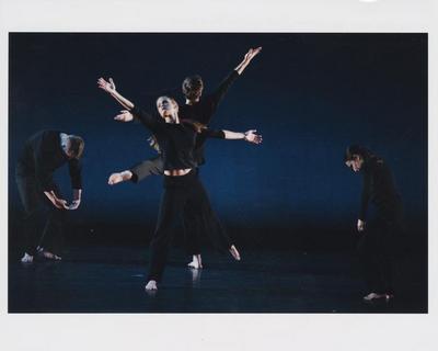 The Dance Group in "Sang-Froid," 2001