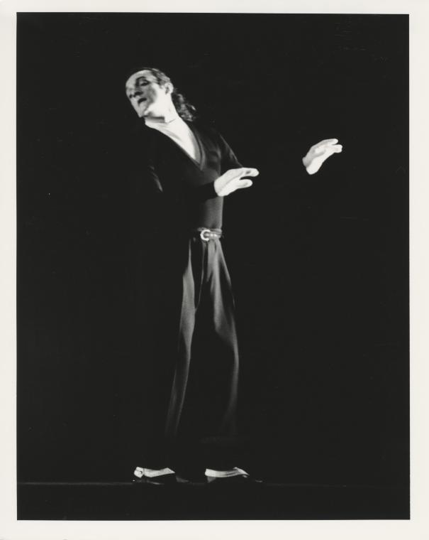 Mark Morris in "Three Preludes," 1995